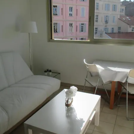 A 5 Minutes A Pied Des Plages Et De La Croisette Cannes